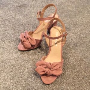 Pink suede bow heels